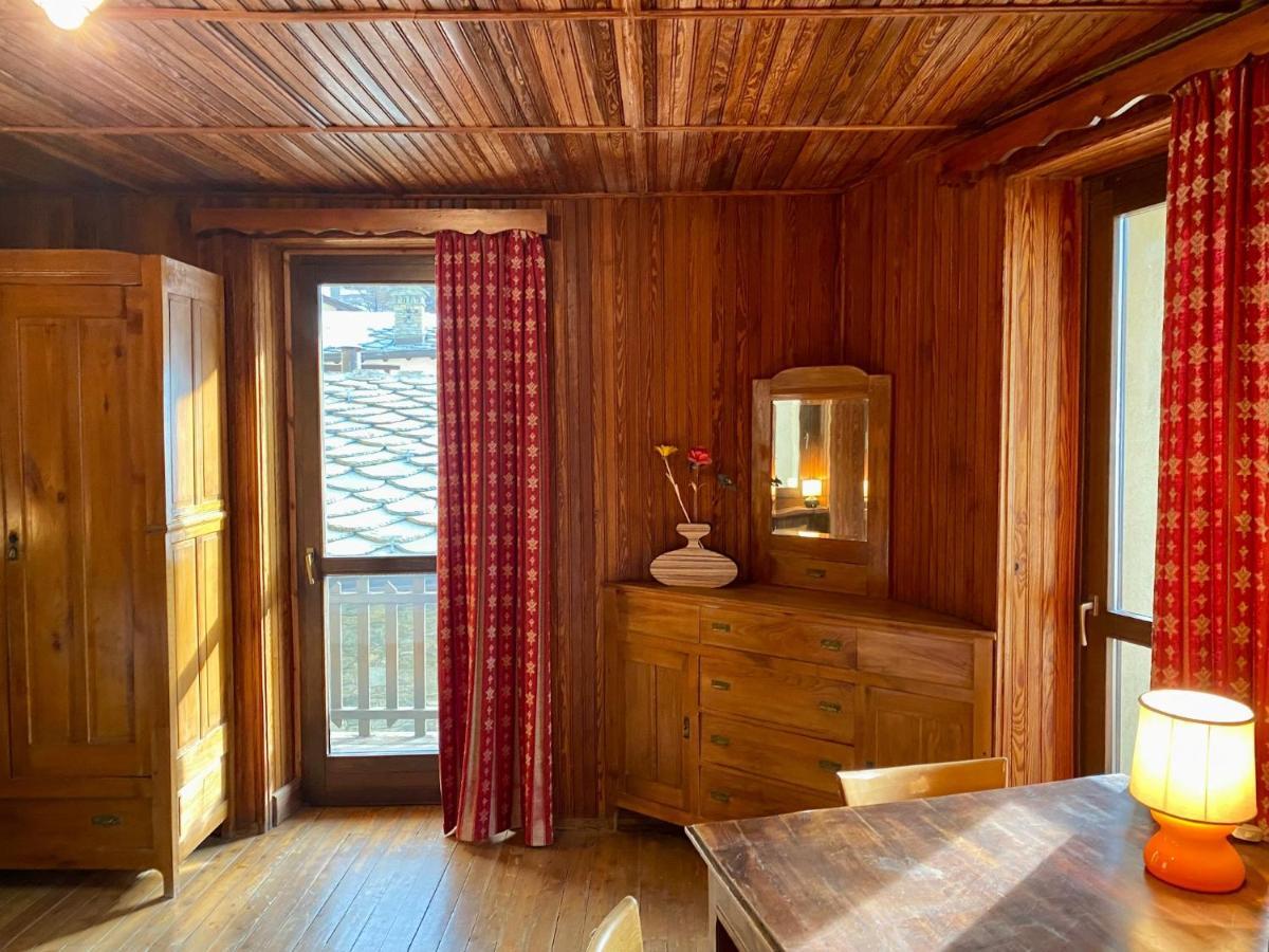 Chalet Motta วัลตูร์นอนช์ ภายนอก รูปภาพ